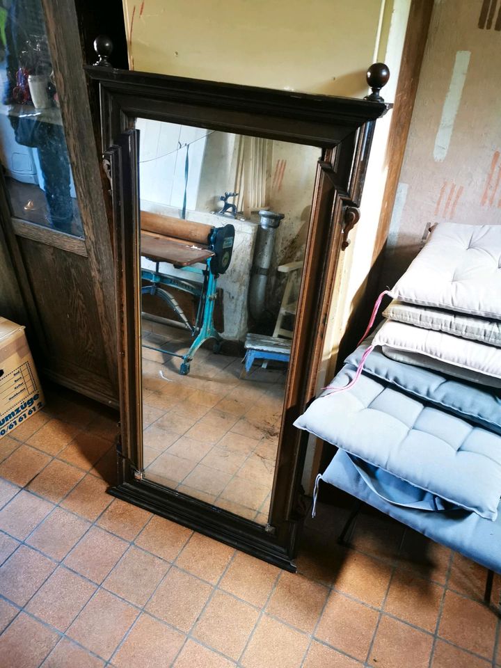 Spiegel antik in Jessen (Elster)