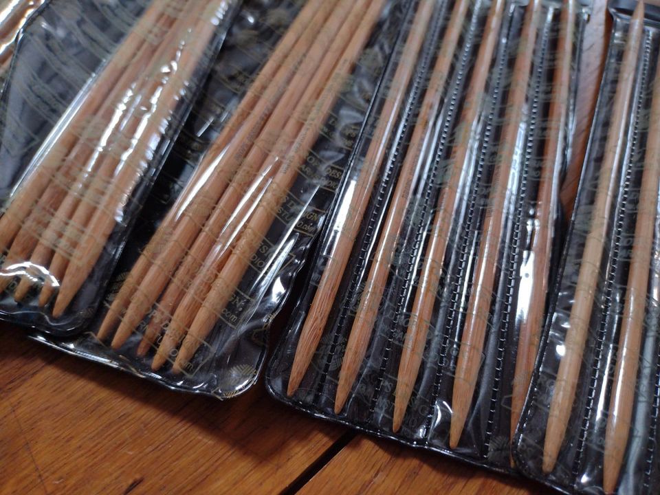 Drops Stricknadeln 20cm 4,5mm-9,0mm Bambus Holz in Kaufungen
