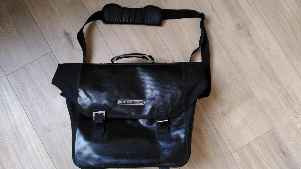 Ortlieb Waterproof Laptoptasche fürs Fahrrad (Downtown QL2) in Oldenburg