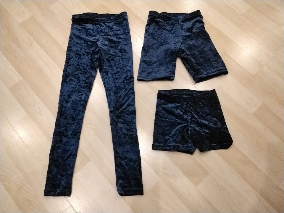 3 schöne Samt-Turnleggings Gr. 128 von Gymstern für 28 Euro in Malsch