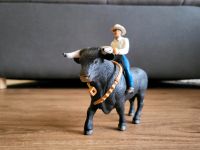 Schleich 13875 Black Bulle mit Reiter Nordrhein-Westfalen - Espelkamp Vorschau