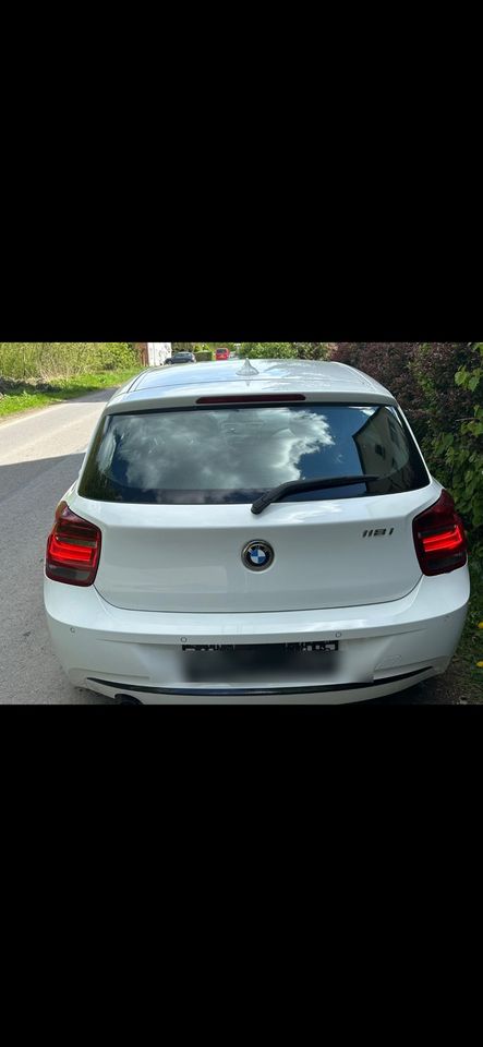 ❗️BMW 118i Sport  Navi Xenon Guter Zustand 129 km in Hameln