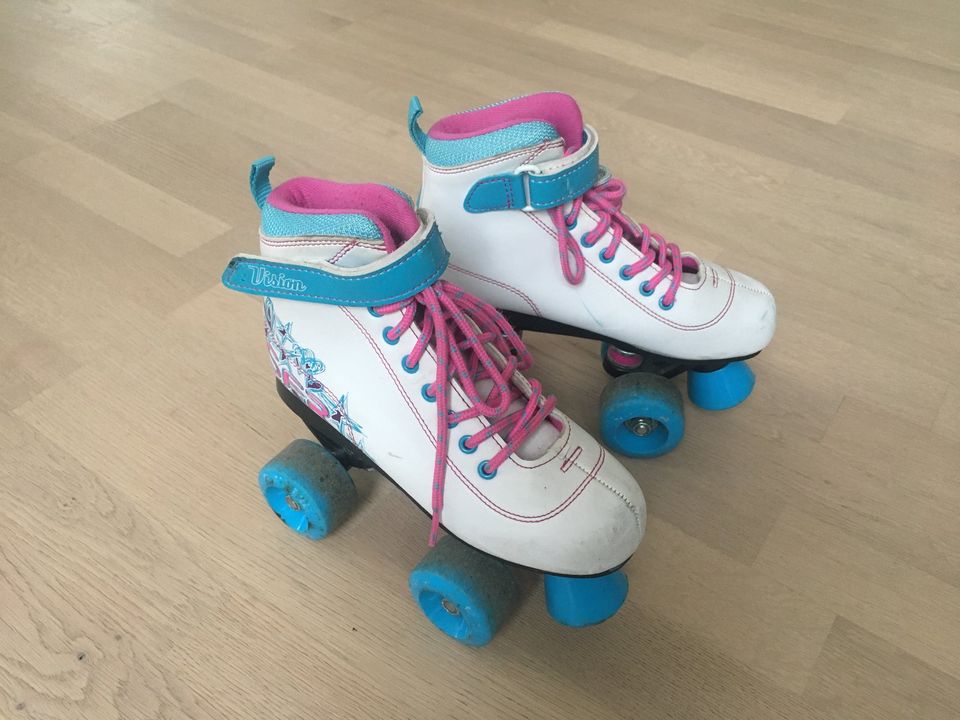 Rollschuhe SFR Vision Gr. 34 UK 2 sehr gut erhalten Quad Skate in Dresden