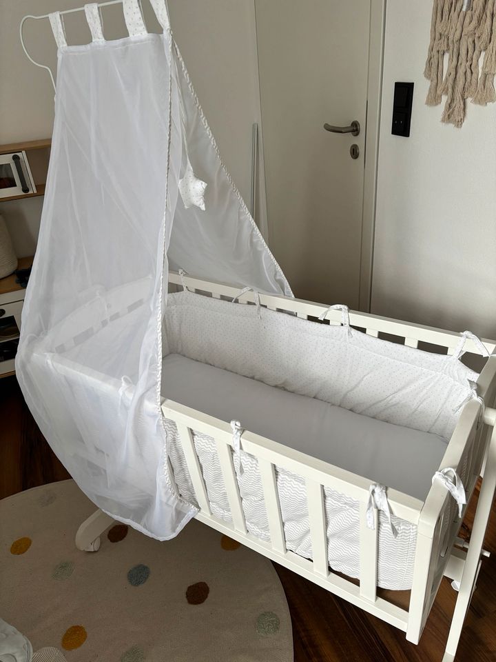 Roba Babywiege / Babybett in Ebern