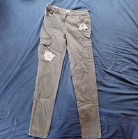 vertbaudet, Cargo Hose, mit Blumenapplikation, Slim, Gr. 158, NEU Bayern - Reichenschwand Vorschau