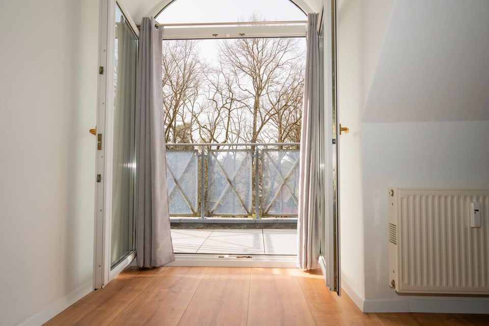 Frisch sanierte  2- Raum Terrassenwohnung mit Möblierungensoption in Dresden