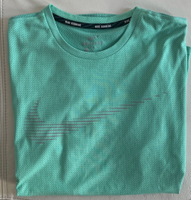 Nike Dri-Fit Running Shirt Größe M - Grün - TOP Sachsen-Anhalt - Zielitz Vorschau