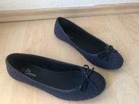 Dunkelblaue Ballerina Nordrhein-Westfalen - Herford Vorschau