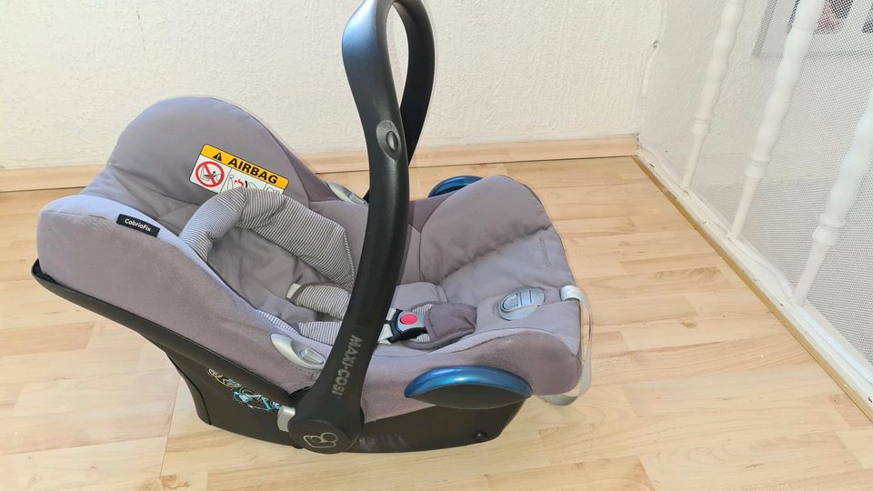 Kindersitz Maxi Cosi  Cabriofix in OVP in Königswinter