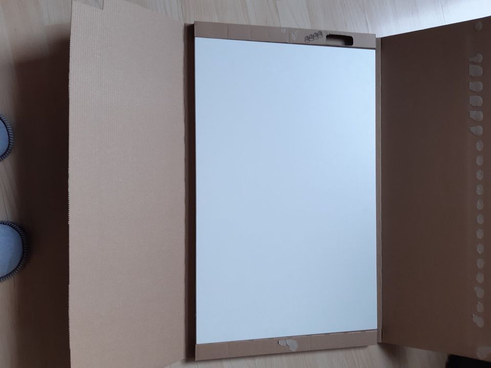 IKEA Besta SELSVIKEN drei Tür/Schubladenfronten, weiß 60x38 cm in Oberhausen