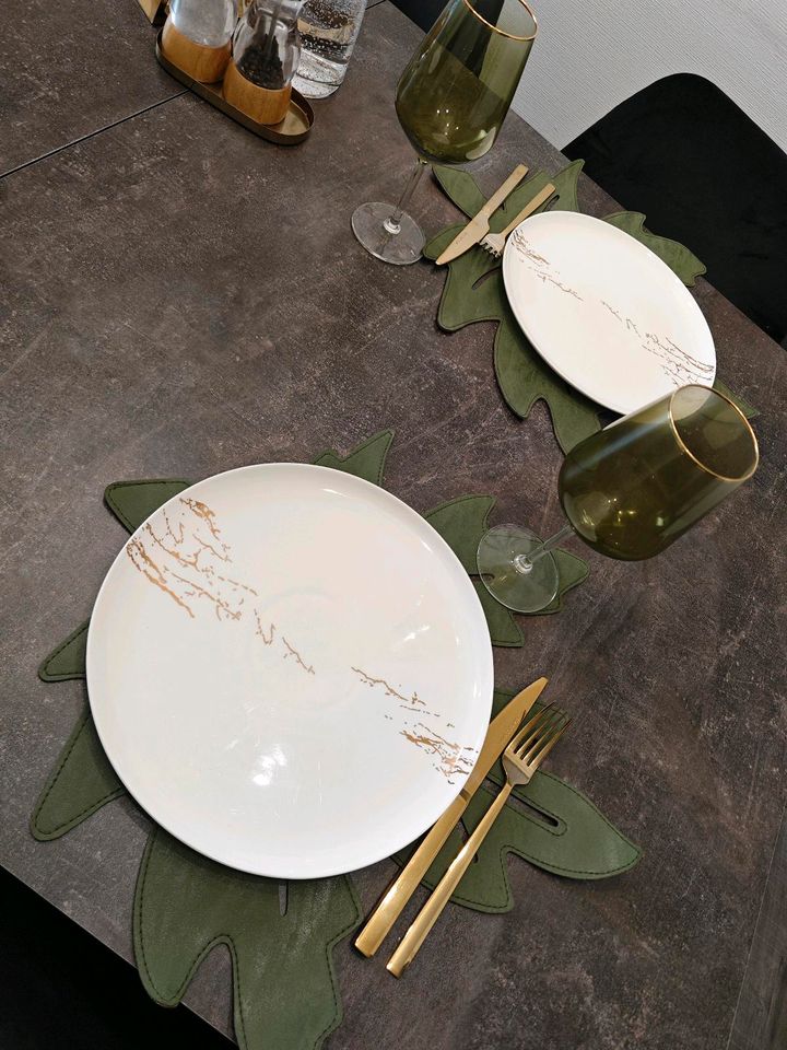 6x Tischset +6× Weinglas grün in Ahlen