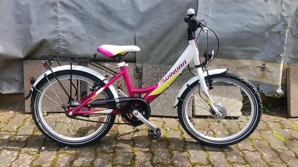 schönes 20 Zoll Winora Mädchen Fahrrad mit Schaltung und Rücktrit in Grettstadt