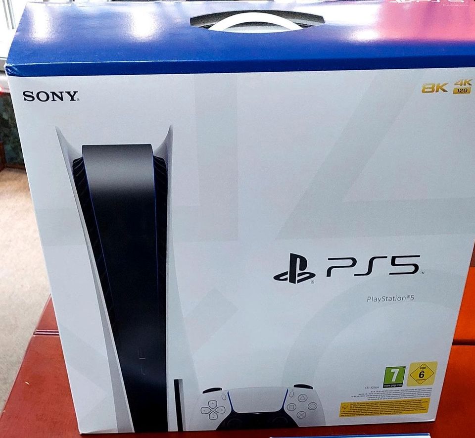 Sony PlayStation 5 PS5 Disk Standard Edition 825GB weiß ps5 in Essen