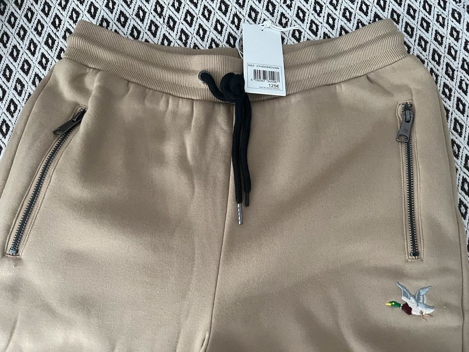 Jogging Hose Chevignon Größe S in beige in Dreieich