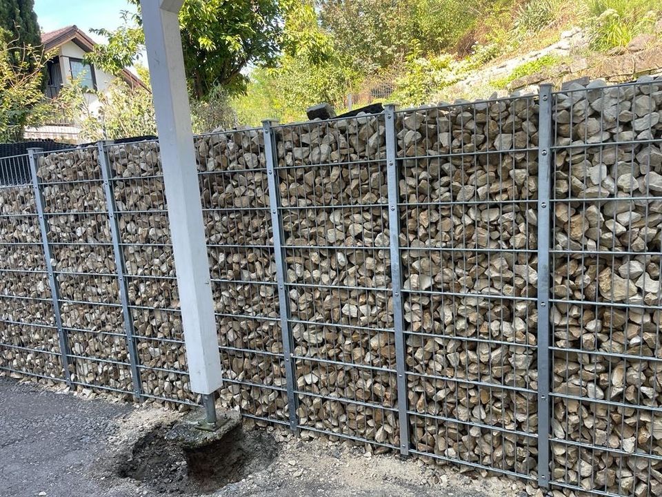 Pflasterarbeiten Natursteinarbeiten Baggerarbeiten Zaunaufbau in Besigheim