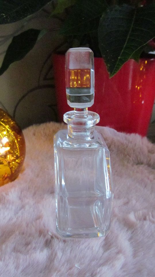 V&B Glasflasche mit Stöpsel für Parfüm,Oel usw. in Germering