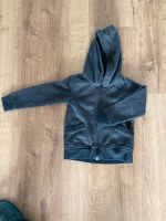 Sweatjacke/Pulli Gr. 116 Schwarz mit Goldglitzer Rheinland-Pfalz - Plaidt Vorschau