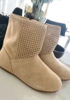 Wildleder Stiefeletten Gr 31 NEU beige H&M Stiefel Mädchen Schuhe Bayern - Höchstadt Vorschau
