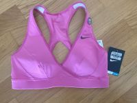 Original Nike Sport BH neu mit Etikett Gr. S pink München - Schwabing-Freimann Vorschau