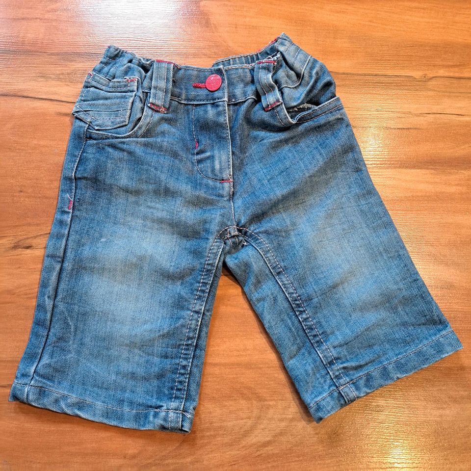 Mädchen Jeans Gr. 104 in Eisenach