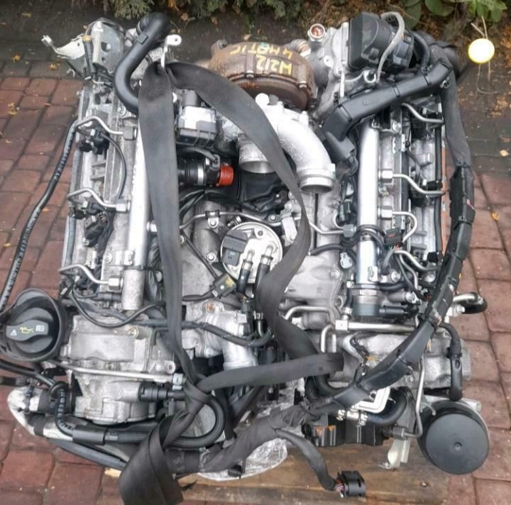 MOTOR MERCEDES 642858 E350CDI W212 CLS 41TKM komplett 265PS in Dippoldiswalde