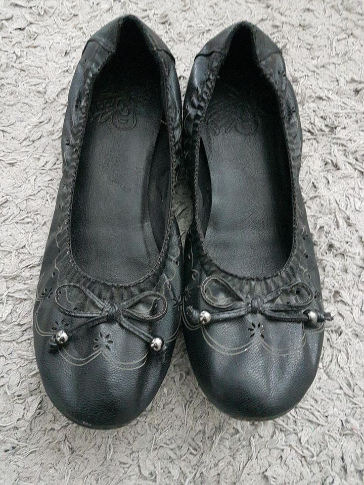 Balerinas Damenschuhe Schuhe Gr. 40 in Borchen