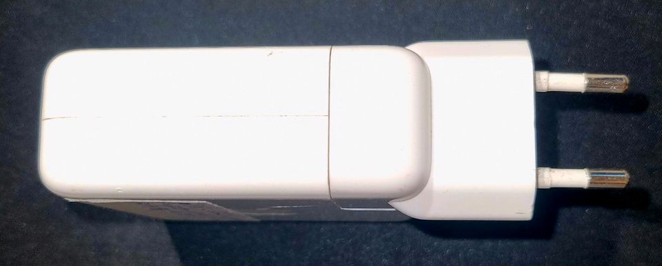 ORIGINAL APPLE A1718 61W USB-C LADEGERÄT  FÜR MBP  33CM in Gelsenkirchen