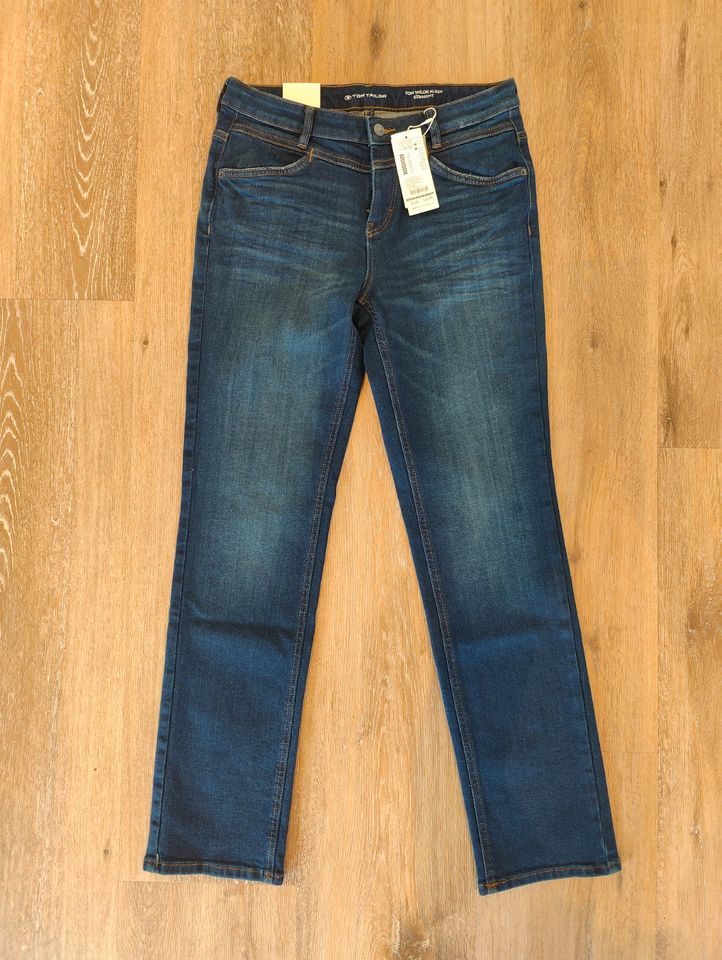 NEU Jeans Tom Tailor Alexa Straight 30/32, mit Etikett in Konz