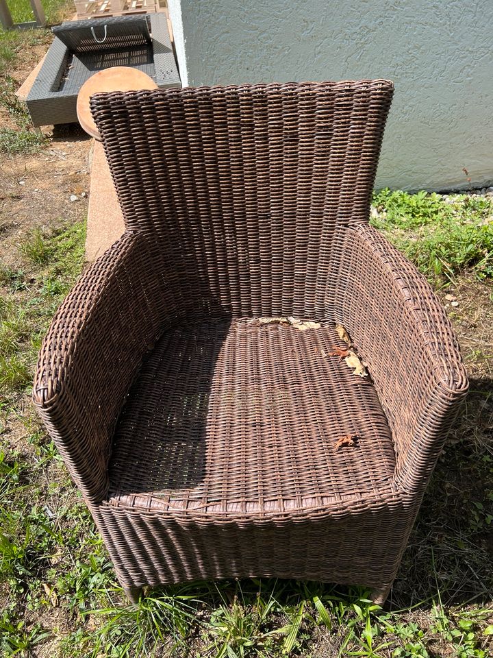 Gartentisch Set Rattan Milchglas ca. 200x100 (evtl mit Lieferung) in Marbach am Neckar