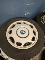 BMW E36 Stahlfelgen mit Radkappen München - Hadern Vorschau