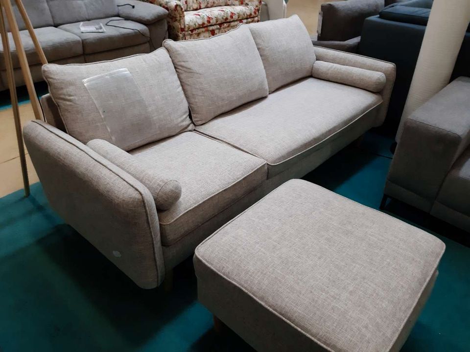 Sofa 3 Sitzer / Sofa / Einzelsofa mit Hocker  statt 529€ in Zeitz