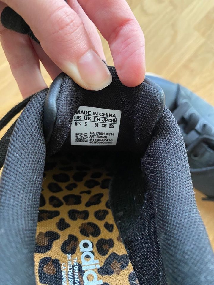 Adidas Originals Stan Smith Leopard Print Muster schwarz Gr. 38 in Mainz