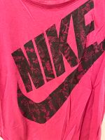 Nike Sport, T-Shirt, Damen in Größe M. Farbe pink Baden-Württemberg - Weil am Rhein Vorschau