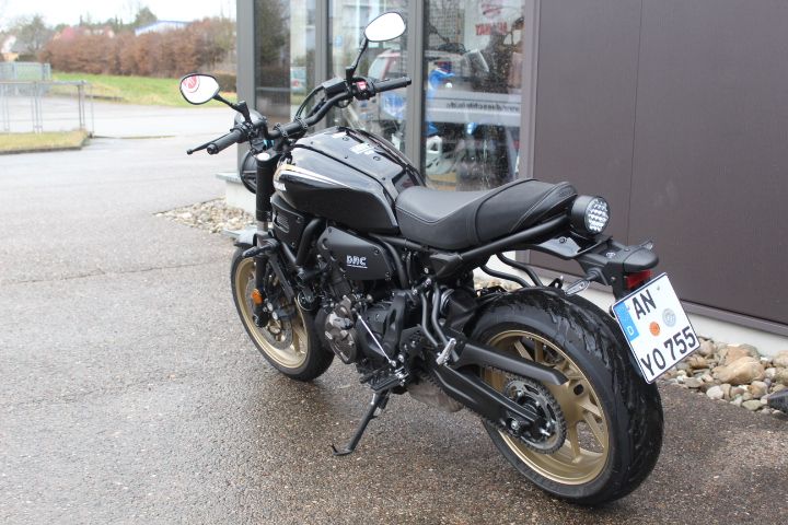 Yamaha XSR 700 ABS Modell 2023 *wenig KM* TOP Zustand in Bechhofen