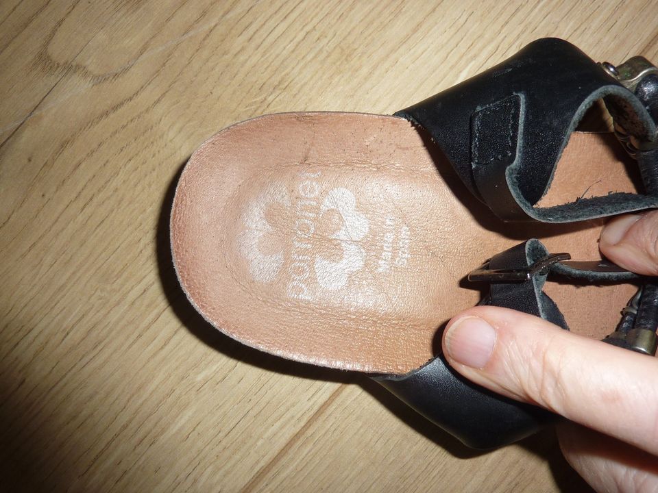 Leder - Sandale mit Zehentrenner von Porronet  Gr. 38 in Windeck