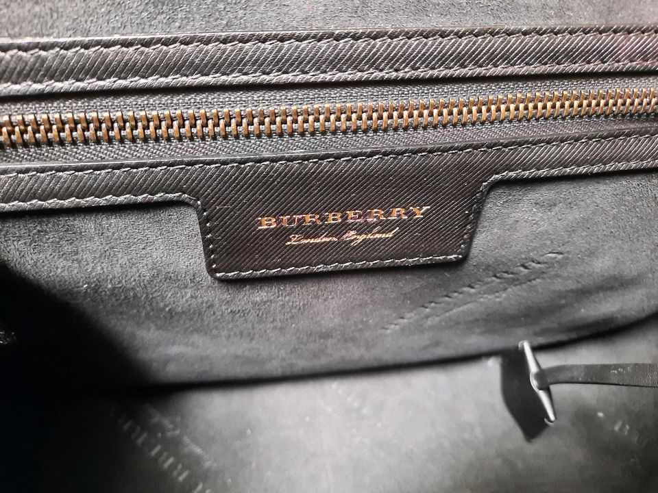 Burberry Dk88 Medium Tasche schwarz in Kremmen