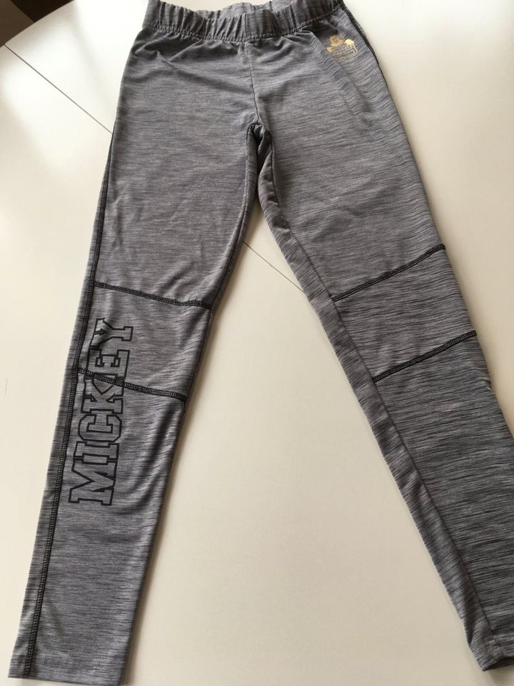 Disneyland Paris Micky Maus Leggins / Freizeithose Größe S in Ruppichteroth