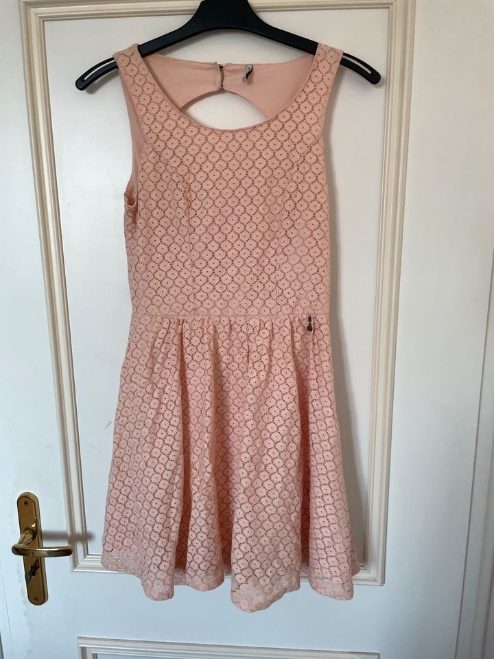 Kleid kurz Rose ONLY Größe XS in Dresden