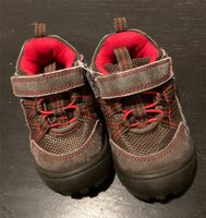 Rarität: oshkosh b‘gosh Halbschuhe Sneaker Gr 22 Hessen - Kelkheim Vorschau