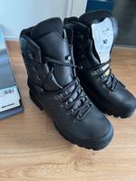 Meindl Winterstiefel, Einsatzsteifel (Neu in Größe 42) Bayern - Landshut Vorschau