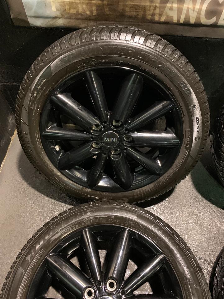 MINI F55/6/7 Radial Spoke Winterräder 16 Zoll Original RDKS in Mainz