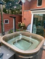 Hot Tub Acryl Whirlpool mit Holzofen Acryl Whirlpool Hamburg Barmbek - Hamburg Barmbek-Süd  Vorschau