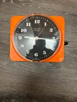 Kienzle Design Wanduhr Küchenuhr orange 70iger Retro Antiquität Rheinland-Pfalz - Betzdorf Vorschau