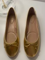 Ralph Lauren Ballerina Gr.39 in Gold Berlin - Steglitz Vorschau