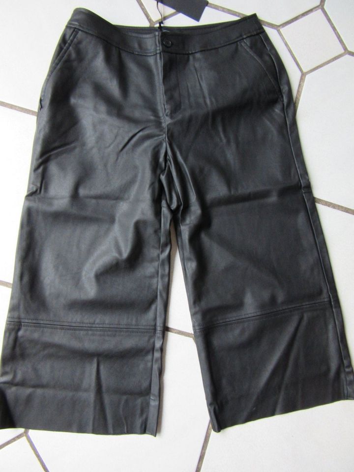 Hose Damen 7/8 , Culotte, Gr. 36, schwarz, Laura Scott in Oberhausen