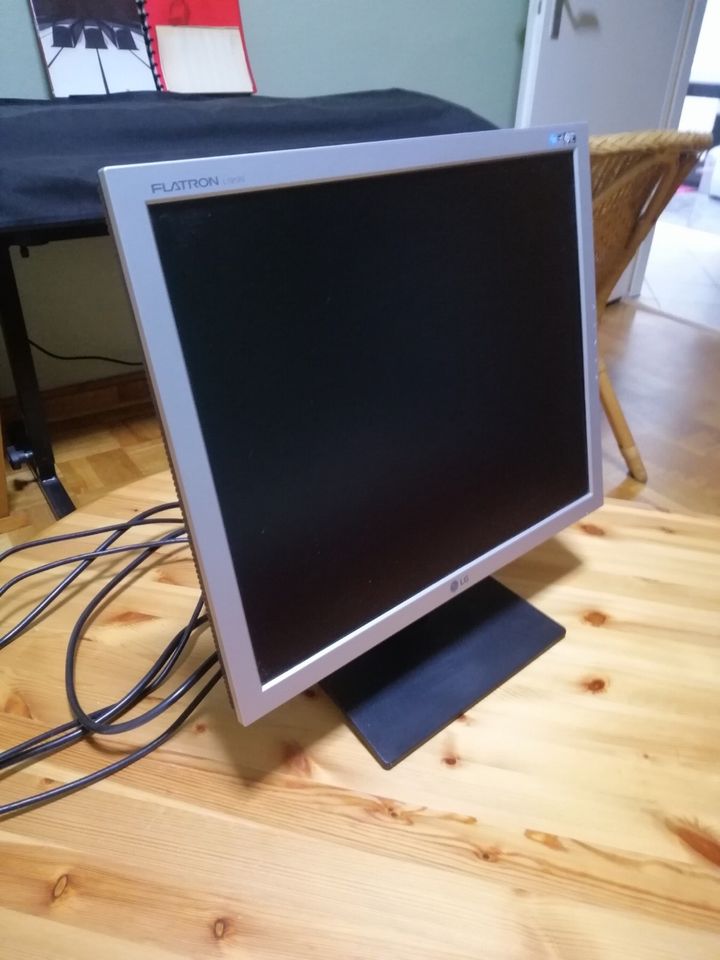 LG Monitor FLATRON in Berlin