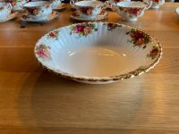 Royal Albert „Old Country Rose“ Servierschale Nordrhein-Westfalen - Freudenberg Vorschau