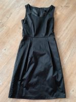 Kleid schwarz H&M Größe 36 Schleswig-Holstein - Mildstedt Vorschau