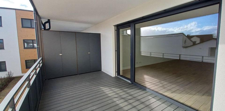 Neubau: 3-Zimmer Wohnung im 1.OG mit großem Balkon ( Ref.Nr.1.17) in Eggenfelden