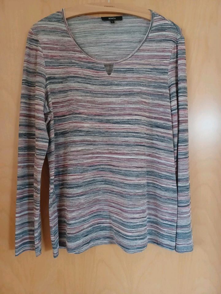 Bonita Shirt in Gr. 42, soo bequem in Trossingen